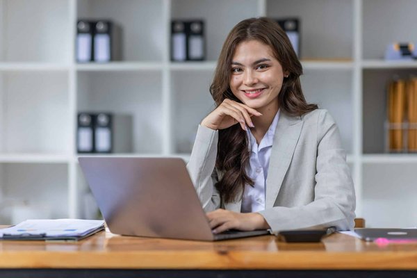 Décrochez le succès avec une formation immobilière